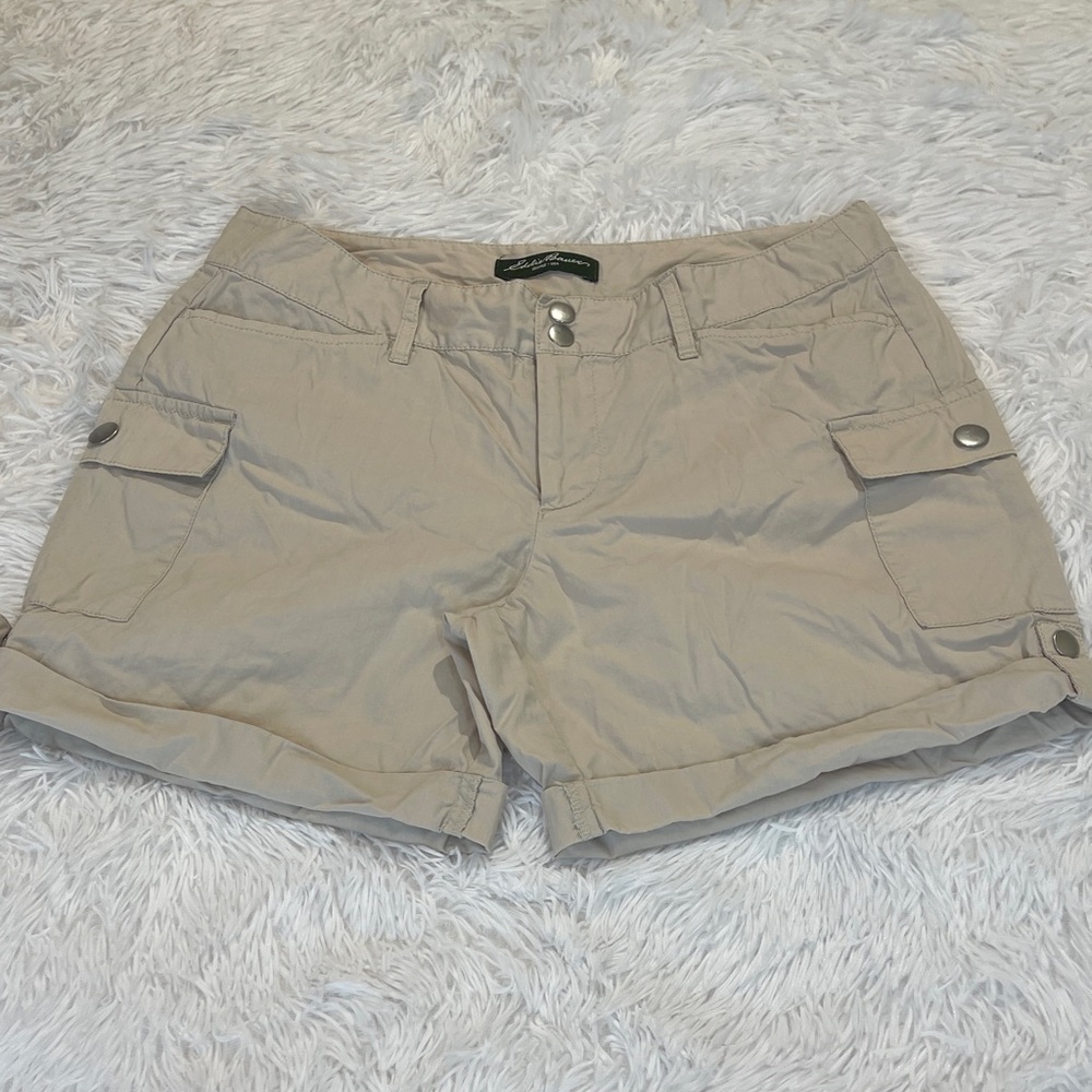 Eddie Bauer Women's Beige Cargo Shorts WOMENS SIZE 4